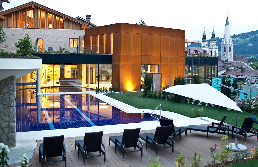 Hotel Gruener Baum-1